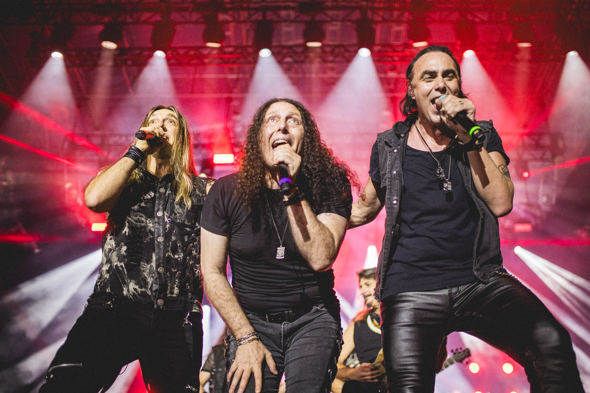 Angra no BOA: 30 anos da banda marcados por celebração, emoção e despedidas